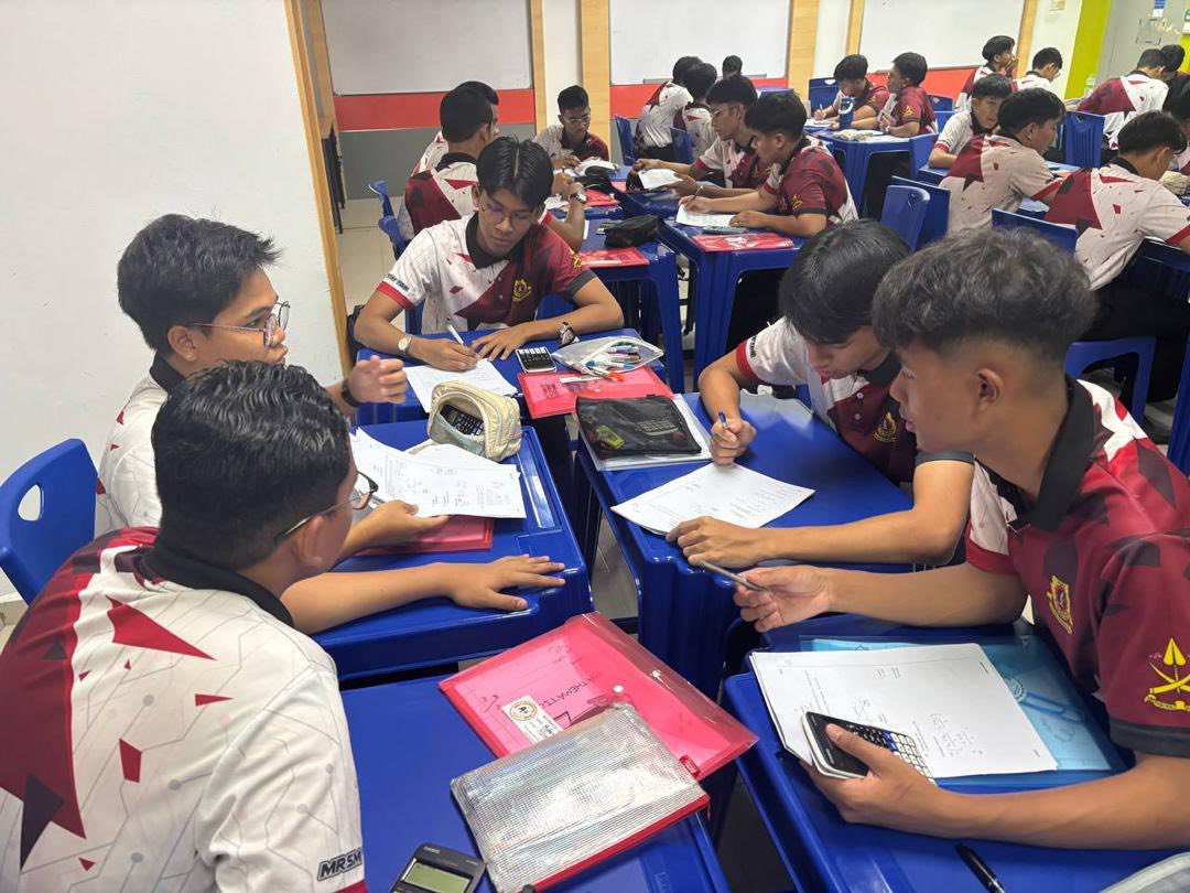Inspirasi Matematik di FTKEE
